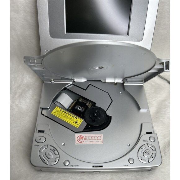 Initial Plug-In Portable DVD Player DVD-9510 With Remote, Carry Case, Cables - Picture 7 of 16